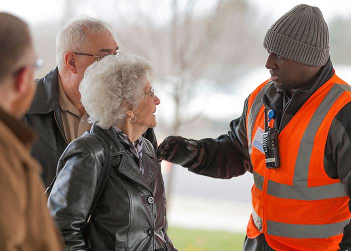20171031-our-church-bodyimage-parking-team-with-lady