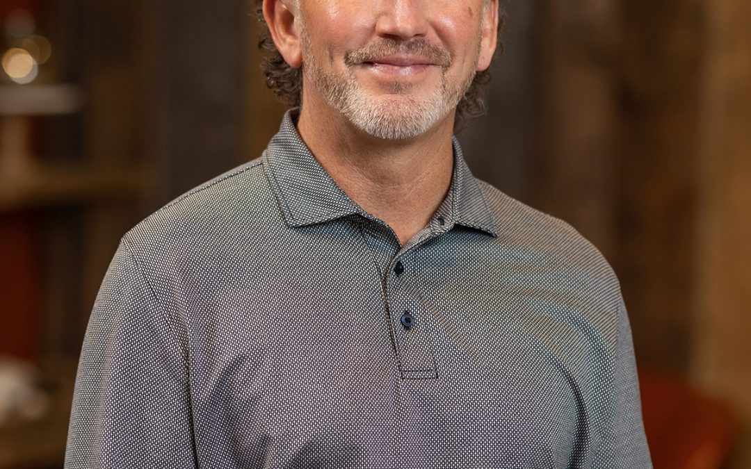 20210420-Pastor_Chris_Palmer-web-CROPPED