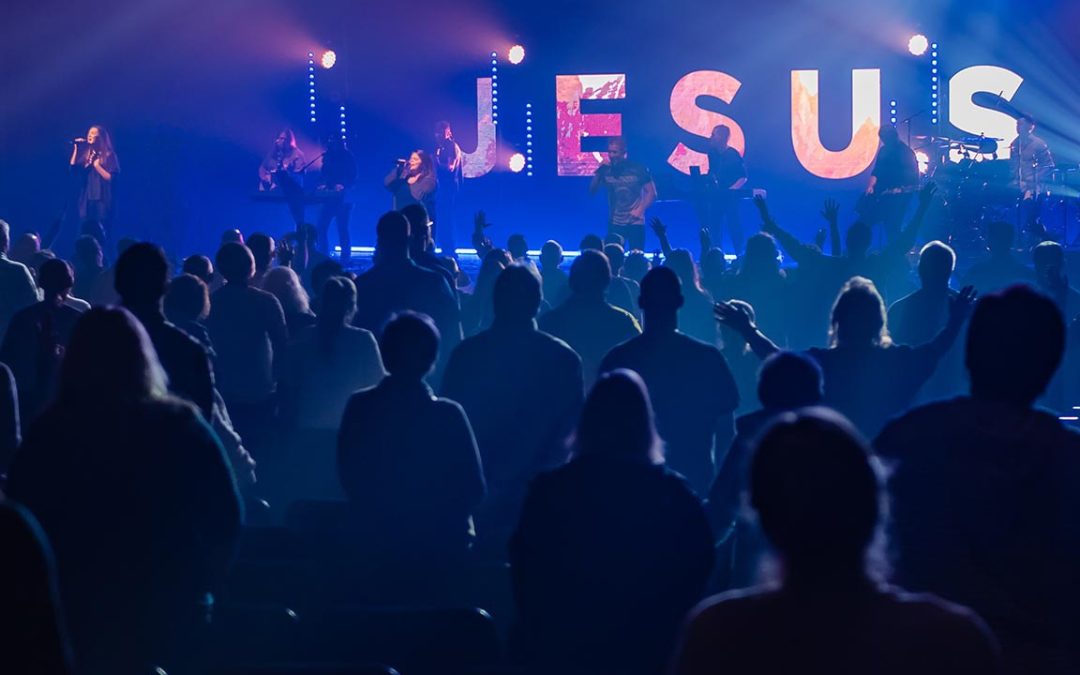 20210428–headerimage-modern-church-contemporary-worship-service-victory-family-church